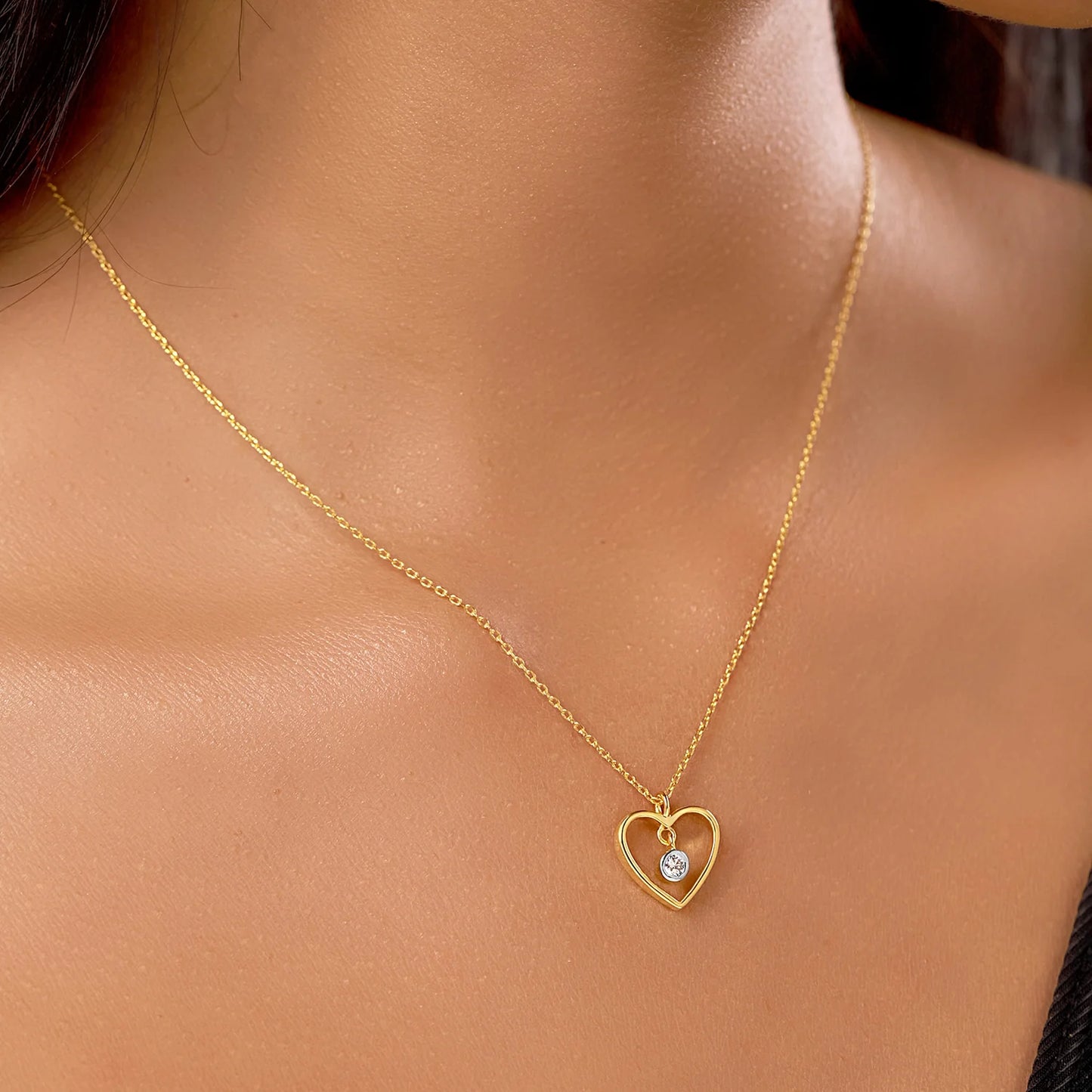 Romax Amorette Lab-Grown Diamond Heart Pendant (with Chain)